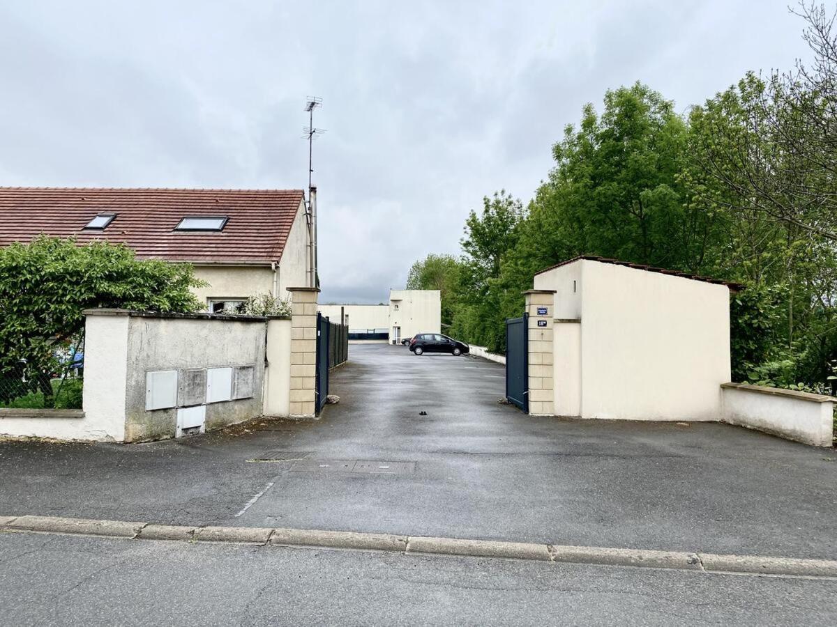 Ferienwohnung L'Escale : Duplex 4 Pers. Asterix, Aeroport Roissy Cdg, Paris Moussy-le-Neuf Exterior foto